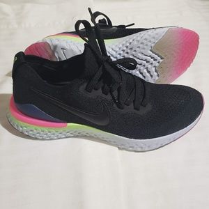 Like New Womens Nike Epic React Running Shoes